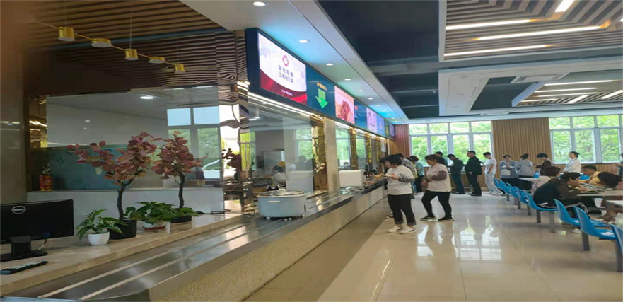 食堂承包應加強原則創(chuàng)建，規(guī)范占地資源管理